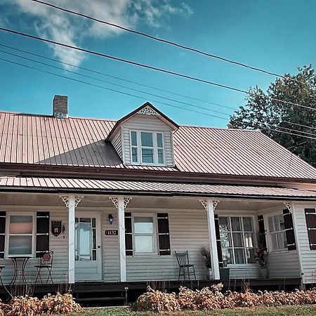 Villa Chalet Centenaire Mauricie Saint Roch de Mekinac Exterior foto